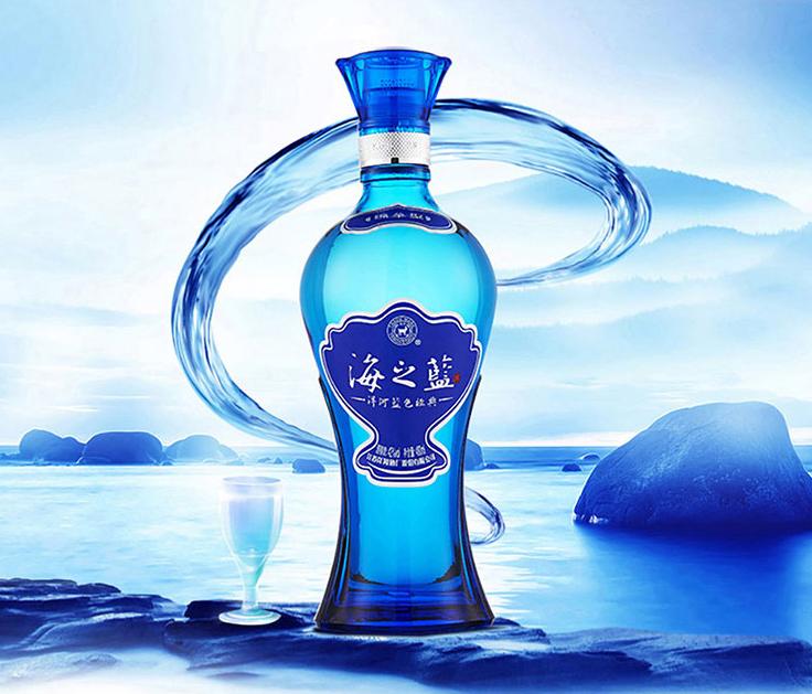 婚礼全场戴红围巾有什么讲究,婚礼喝什么酒比较合适