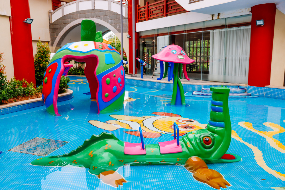 天气冷了去温暖的地方玩,潮州东山湖温泉度假村