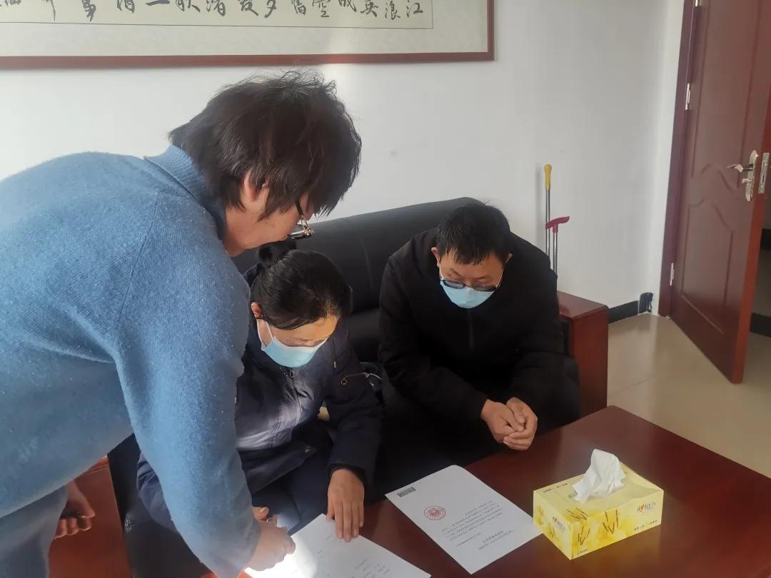 公司一直拖到一审二审怎么办,企业不服仲裁起诉我如何应诉