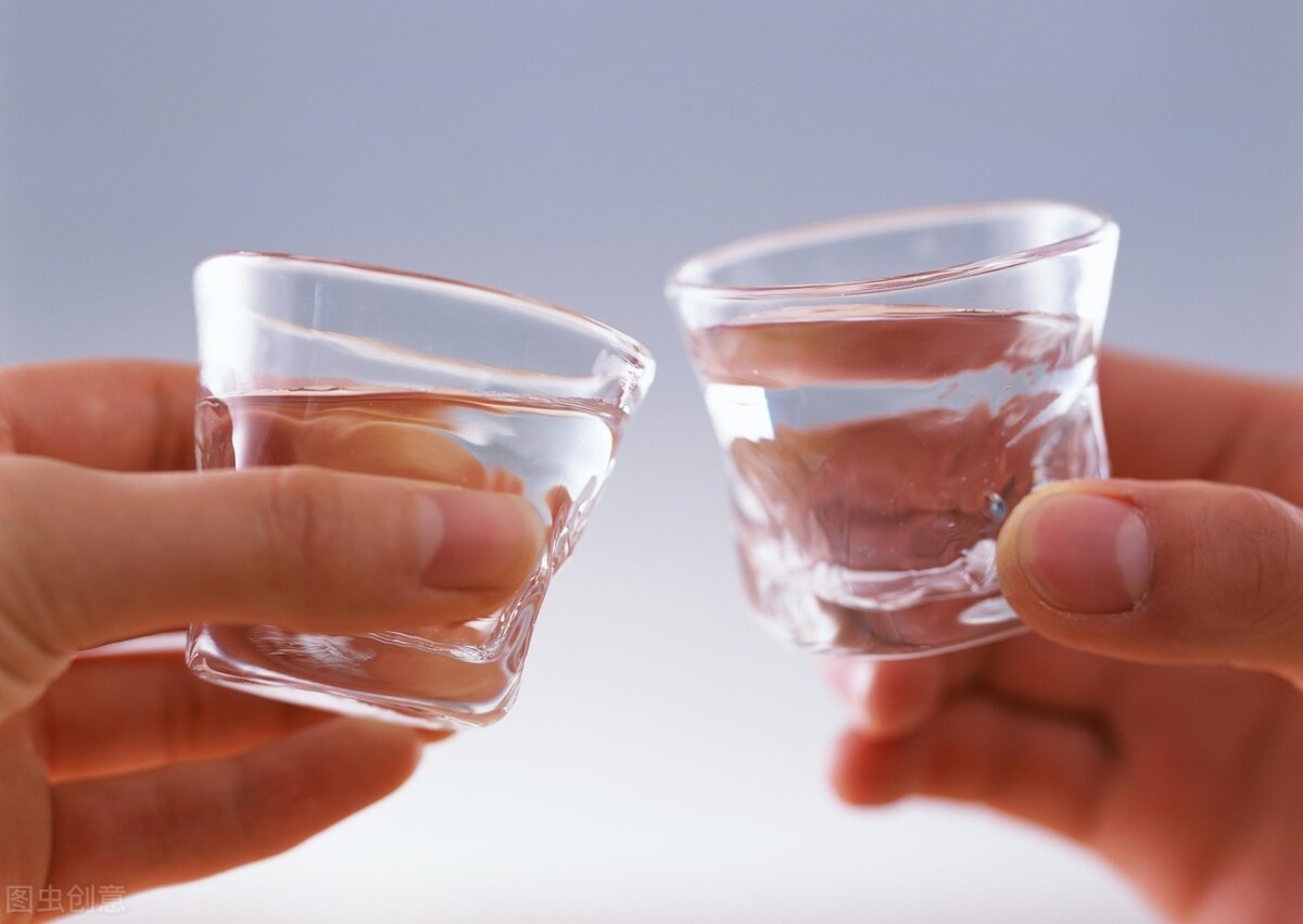 40块钱左右纯粮食白酒靠谱吗,农村6元一斤的米酒是真的吗