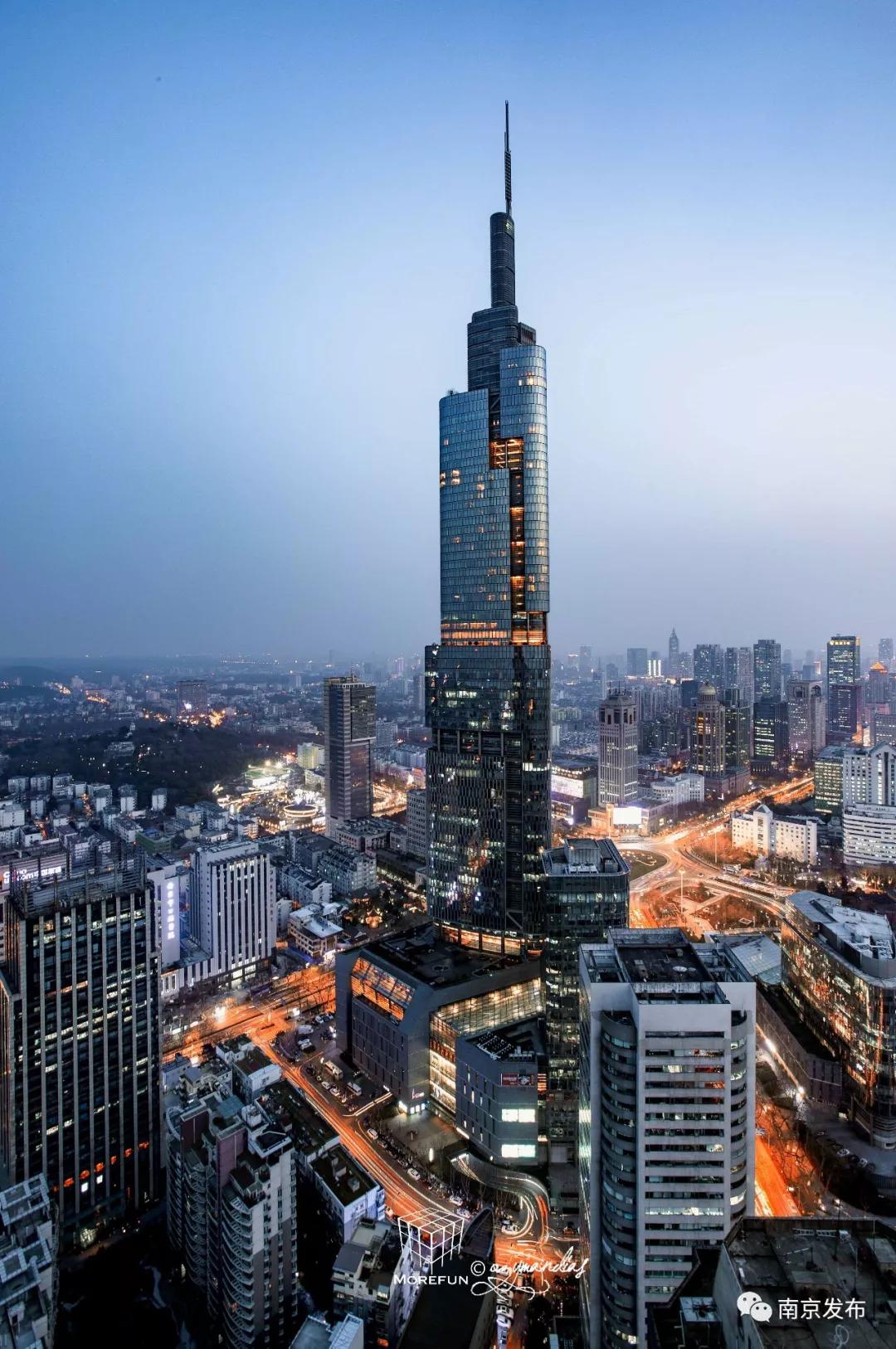 南京亮出年中答卷gdp同比增长22%,南京上半年gdp增速