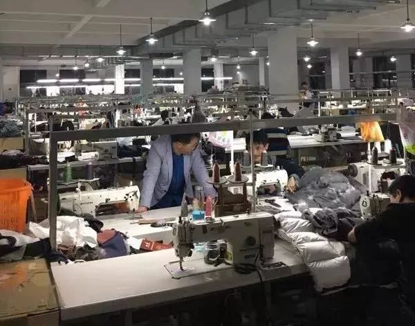 最近广州最火制衣厂,广州制衣厂最出名