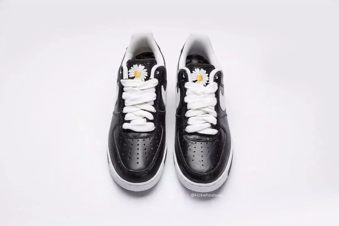 权志龙,TS,蓝丝绸国区线上货量遭曝光,真的能够轻松买到了吗?