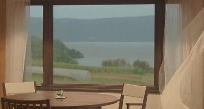 泪目！父亲离世后，她用爱和释怀，治愈了每一个过路人...