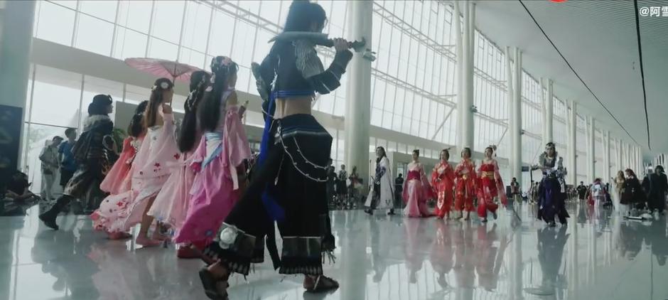 当天刀手游遇上剑三！秀秀和香香吃瓜，双五毒的样子不就是我吗？