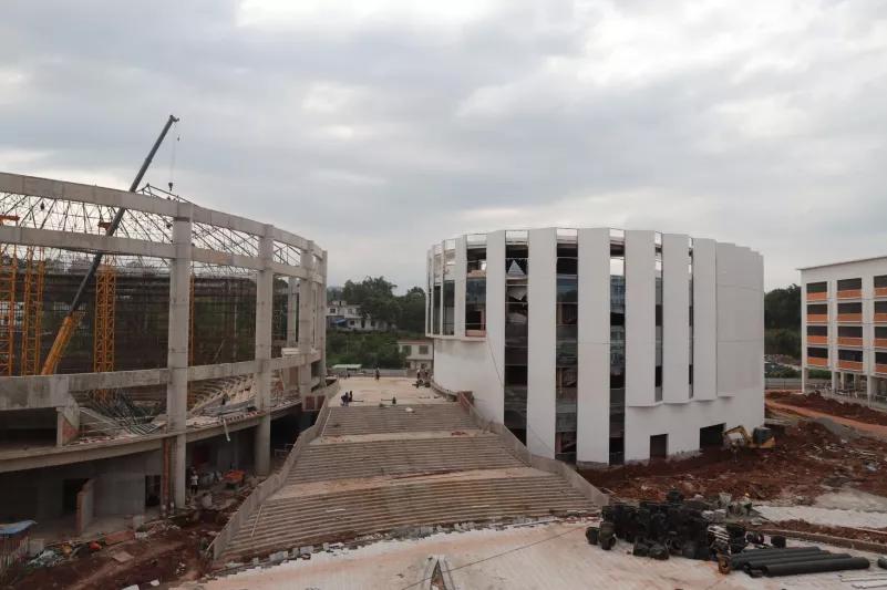 兴文县职业技术学校介绍,四川省兴文县职业技术学校如何