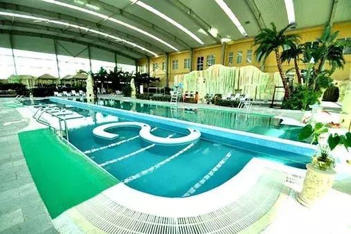 北京洗浴温泉休闲会所排名前十,天冷了北京10大温泉度假村等您泡