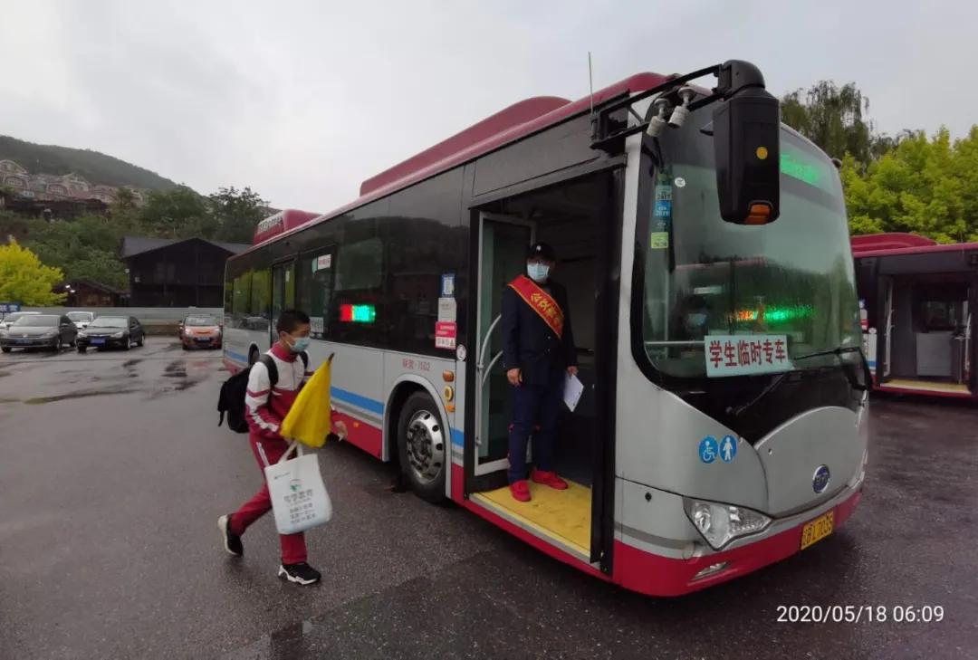 大连现在都有啥学校开学了,今天大连小学生开学吗