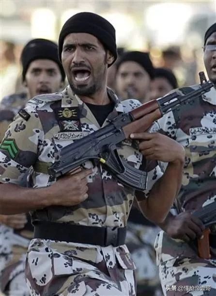 终于凑齐全五铭文,终于凑齐了王者之翼套装