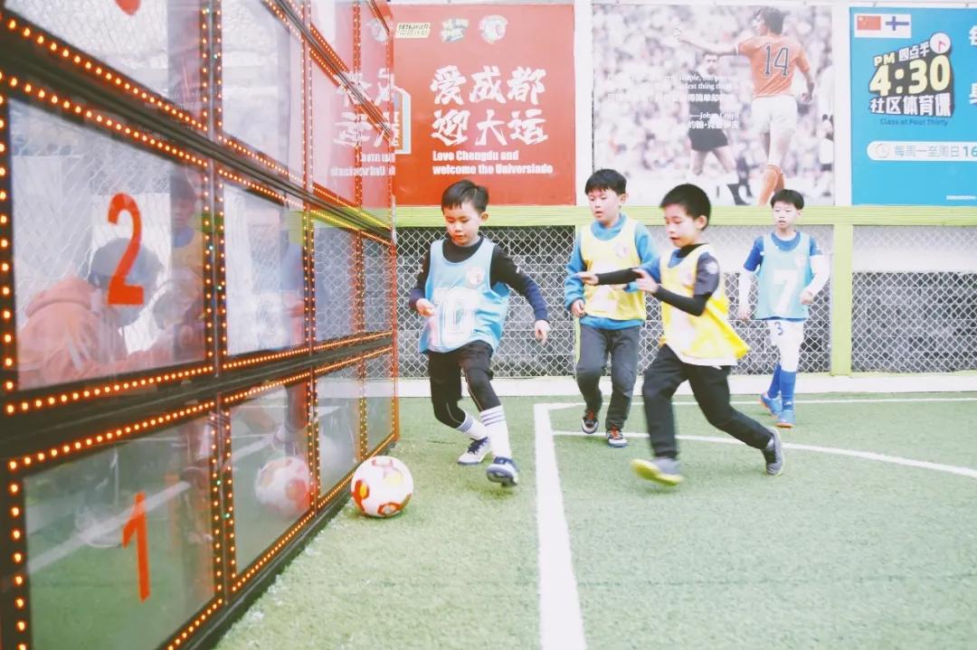 成都规划10万座专业足球场,成都正在建设的专业足球场