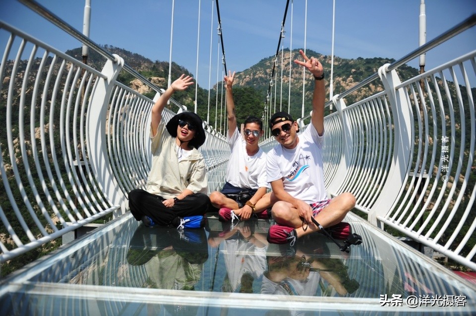 打卡在4000米高空,风靡世界的高空跳伞,悄然改变国人的度假方式