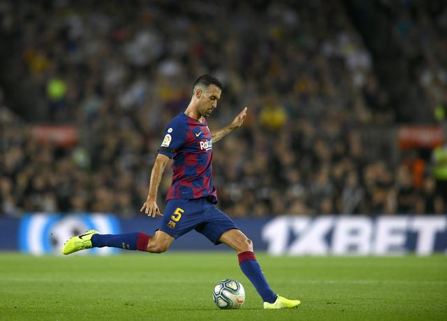 足坛10大后腰皇马,足坛三大中场