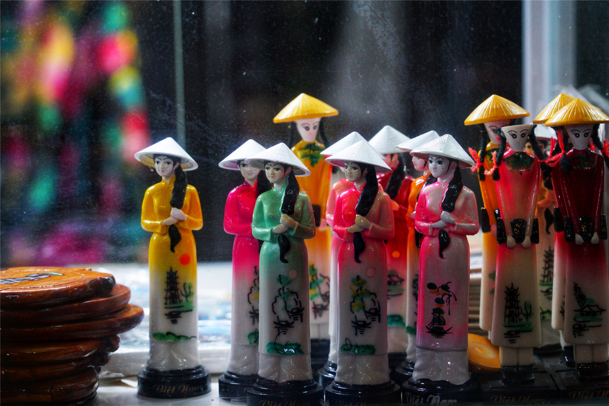 越南下龙湾说中文吗,越南老街用人民币