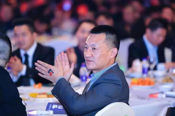 「年会回顾」“同心同行筑梦远航”麦丰装饰2020年度盛典