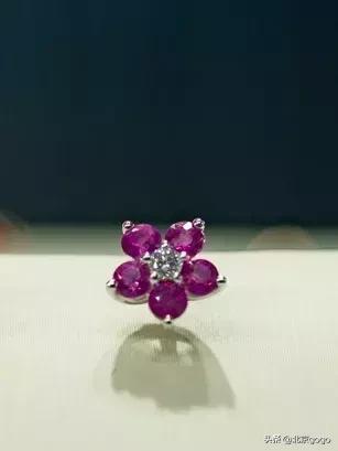 赞不绝口的高品质！这座硬核建筑物集好吃+好玩+好逛于一身