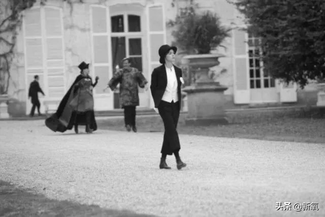 香奈儿jennie为什么没有高定,jennie为什么那么爱穿香奈儿