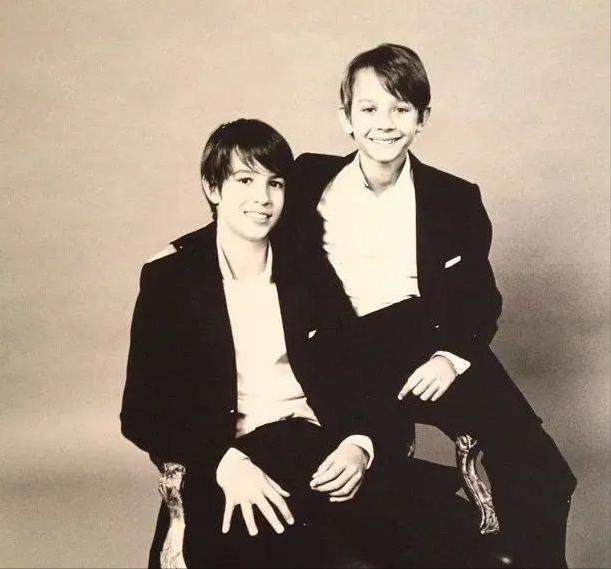 超模lv二公子,lv二公子订婚视频