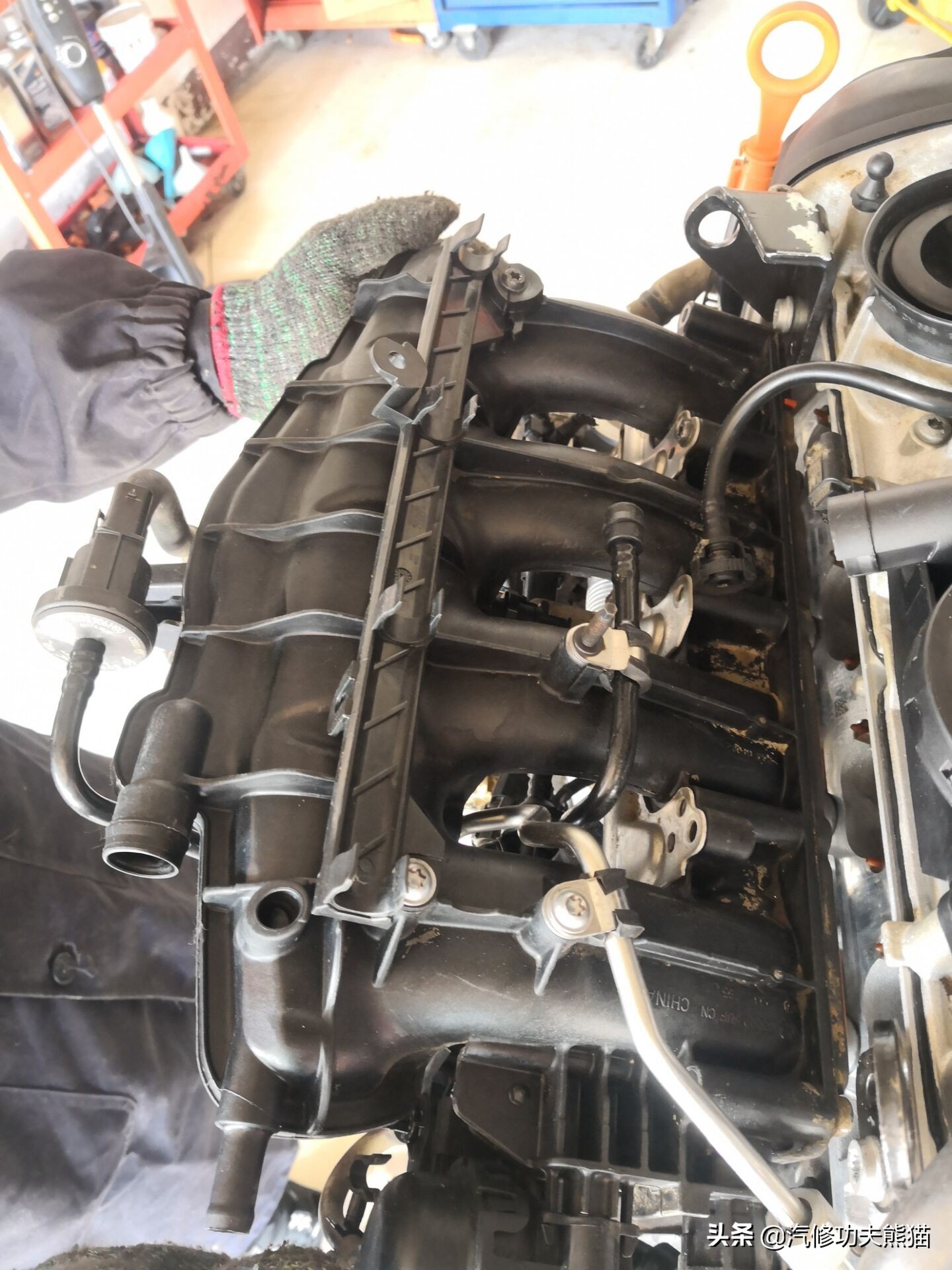 新款大众途观漏油,大众途观烧机油免拆多少钱