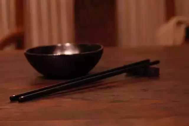 中国筷子承载了太多温情,中国筷子你真的懂吗
