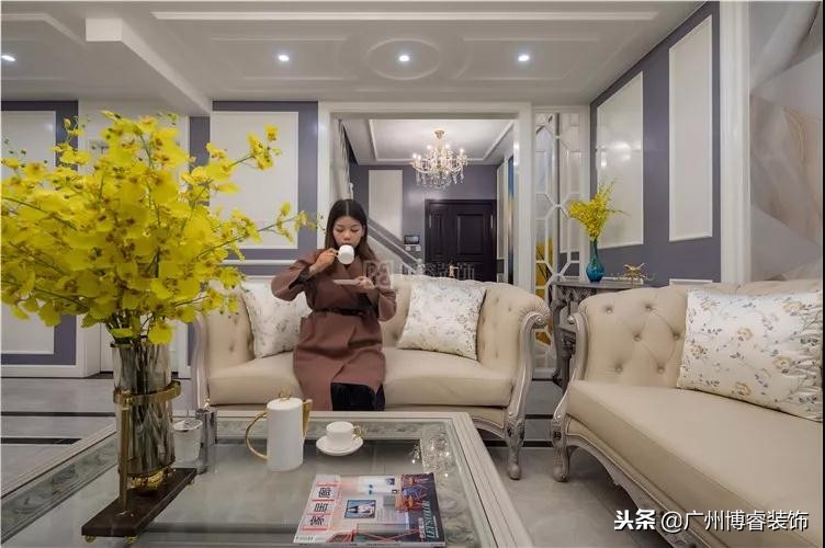 轻奢简欧复式风格装修效果图,220平意式轻奢装修