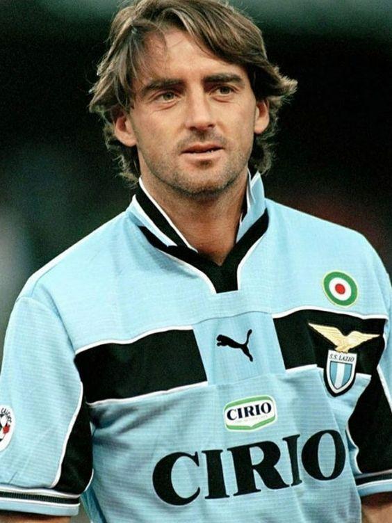 56岁教练才是意大利队最帅男人!穿LP戴百万RM,老男人不油腻典范