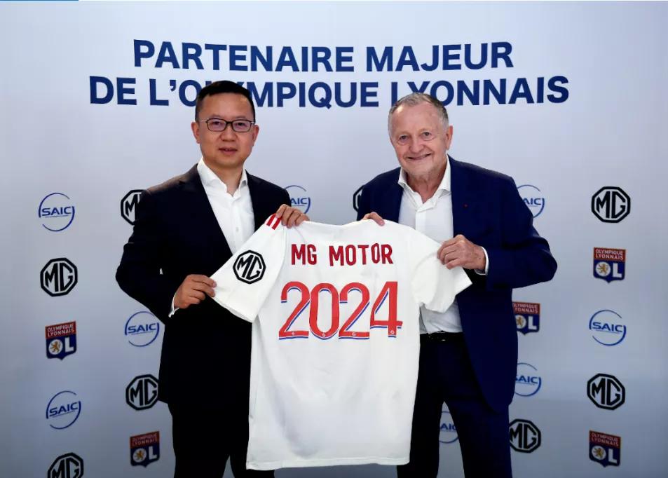 红花榜｜为何汽车品牌热衷跨界？运动、时尚、电竞等Buff加成真香