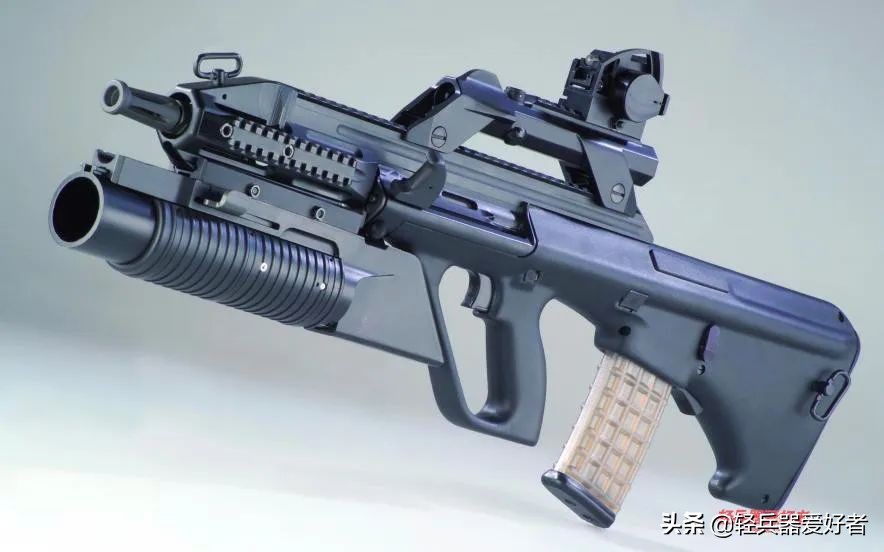 十款最受欢迎的枪械,老当益壮武器