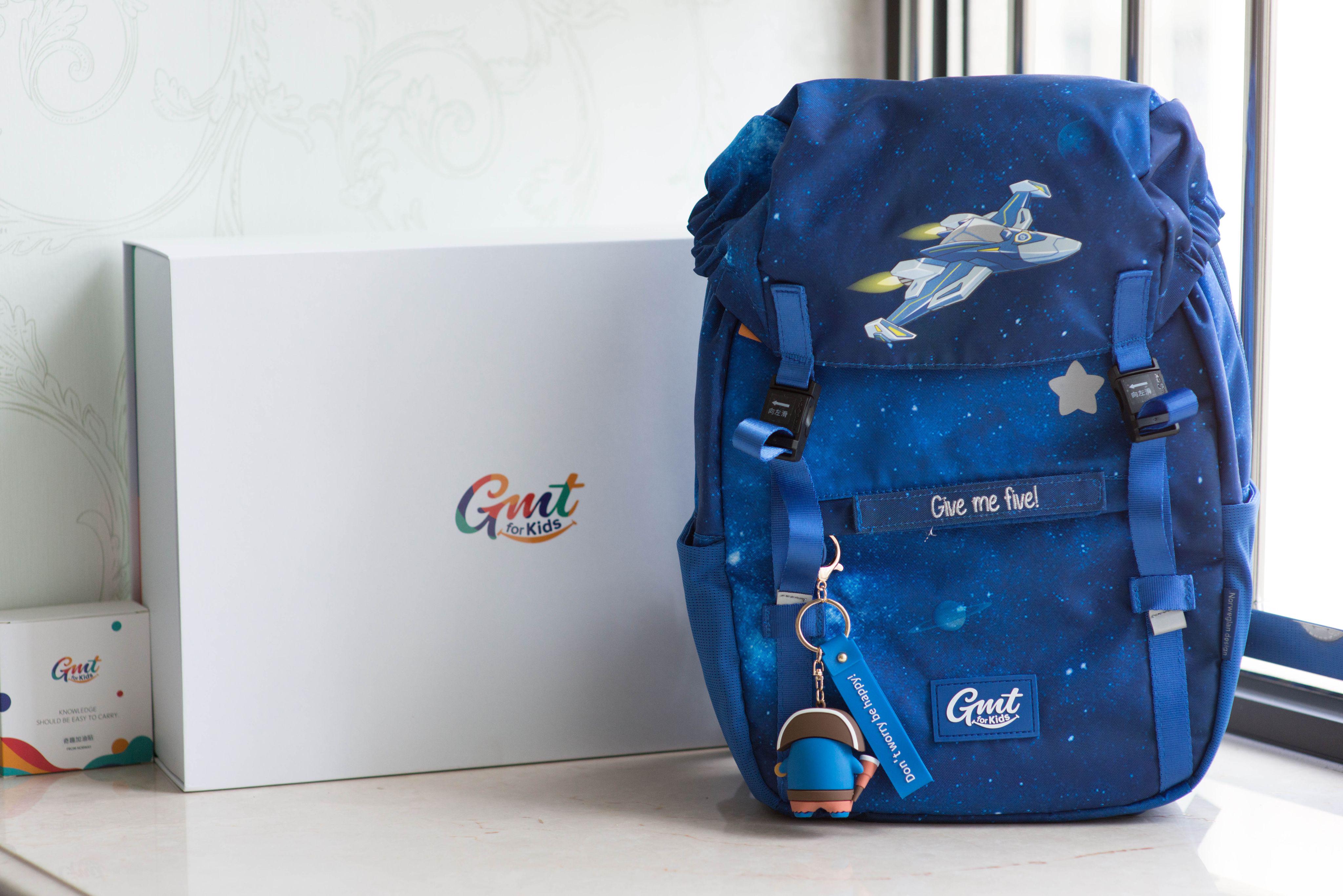 小学生护脊书包品牌十大排名,儿童护脊书包怎么选