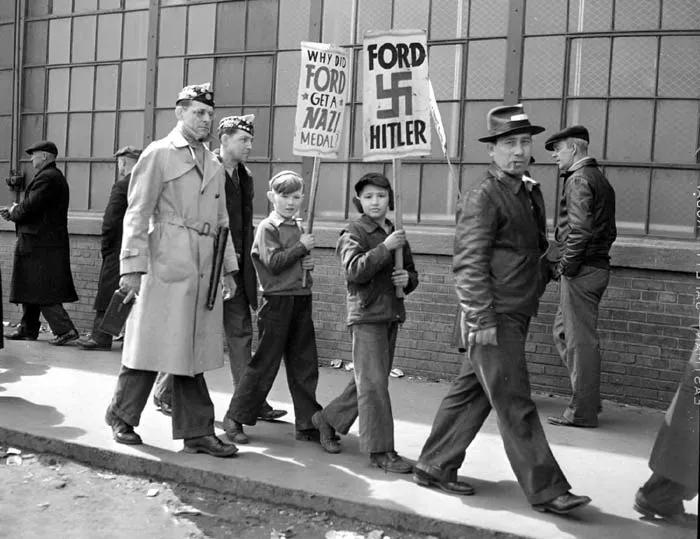 30张普策利奖获奖作品，告诉你真相才是最好的摄影