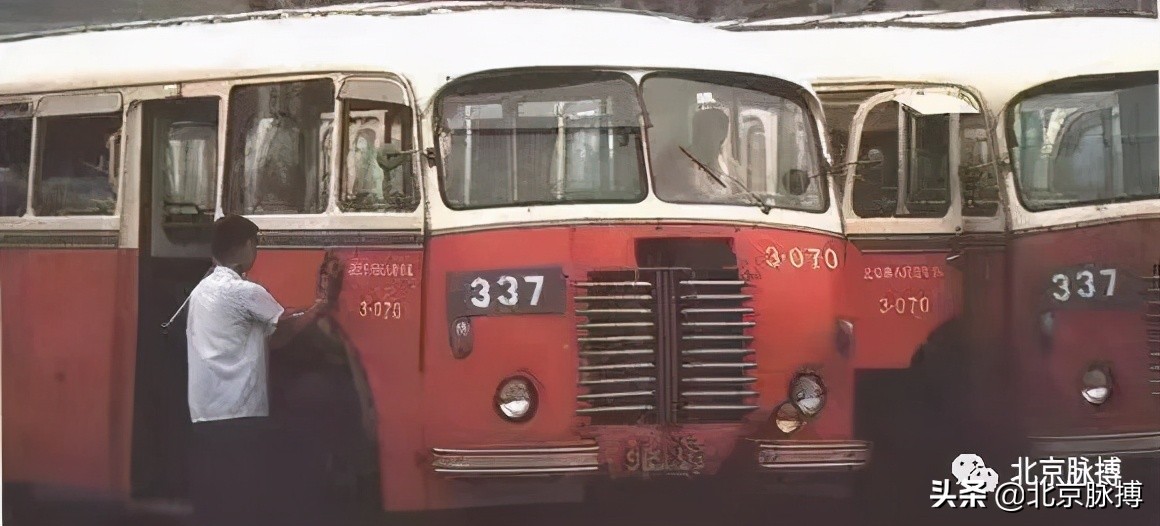 记忆中的北京绘画,这些画最能还原真实的老北京