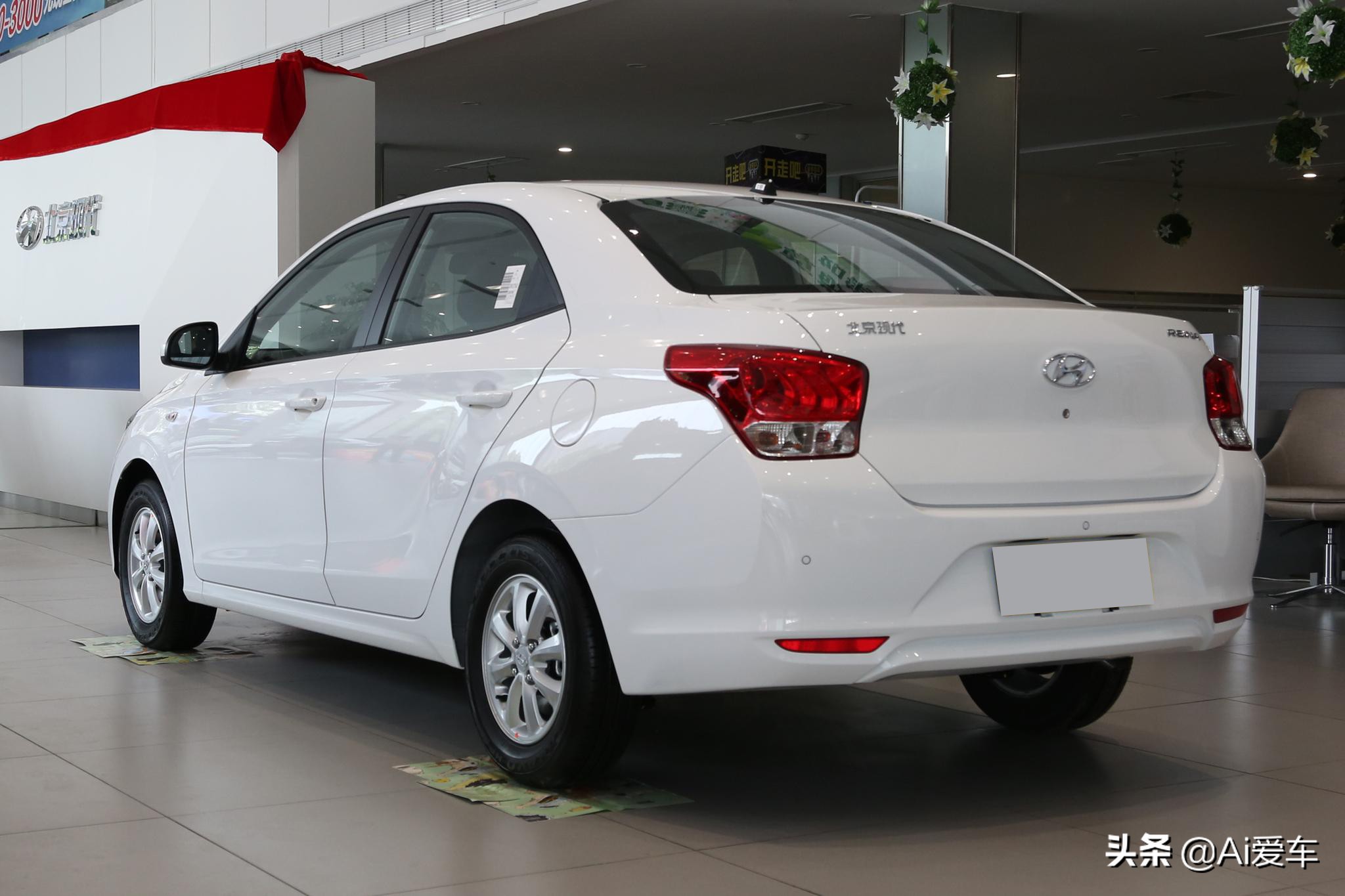 2016款现代瑞纳自动挡价格及图片,现代瑞纳最新款顶配