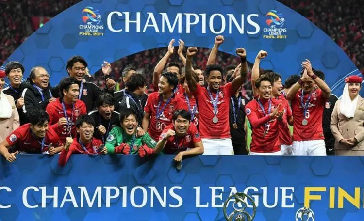 何塞换下卡里索,后防精彩防守