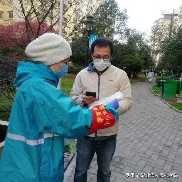 战疫日记人间自有温暖是沧桑,战疫日记我们的生活必将充满阳光