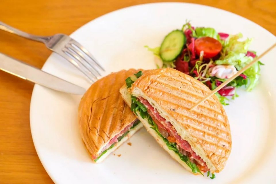 三里屯隐蔽美食一条街,三里屯老字号美食店