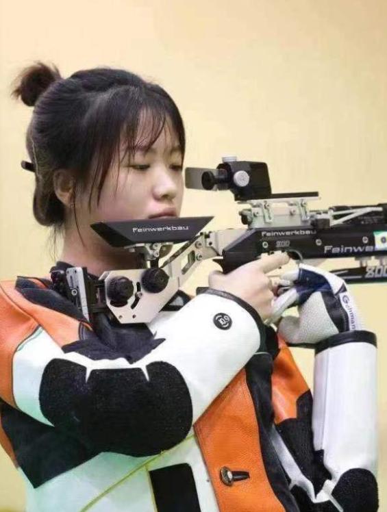 养女儿十年感悟,养娃8年终于有了回报