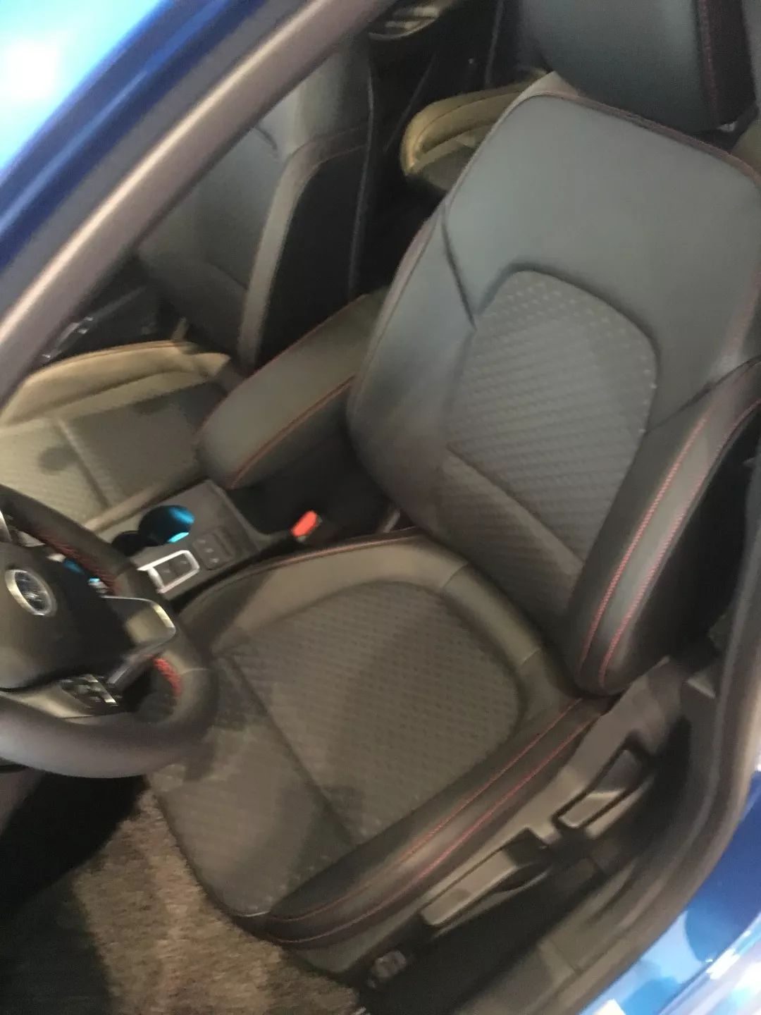 试驾小钢炮全新福克斯active,试驾新福克斯