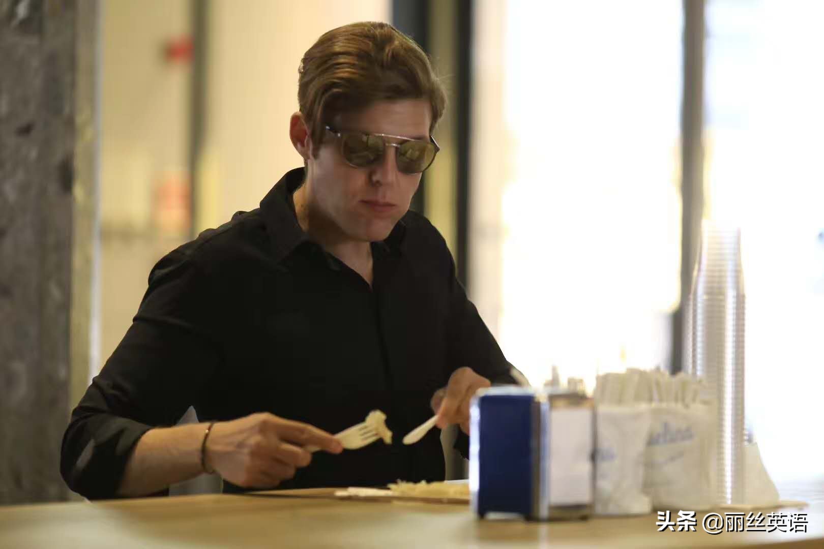 英语口语流利说怎么样,英语口语流利用英语怎么说