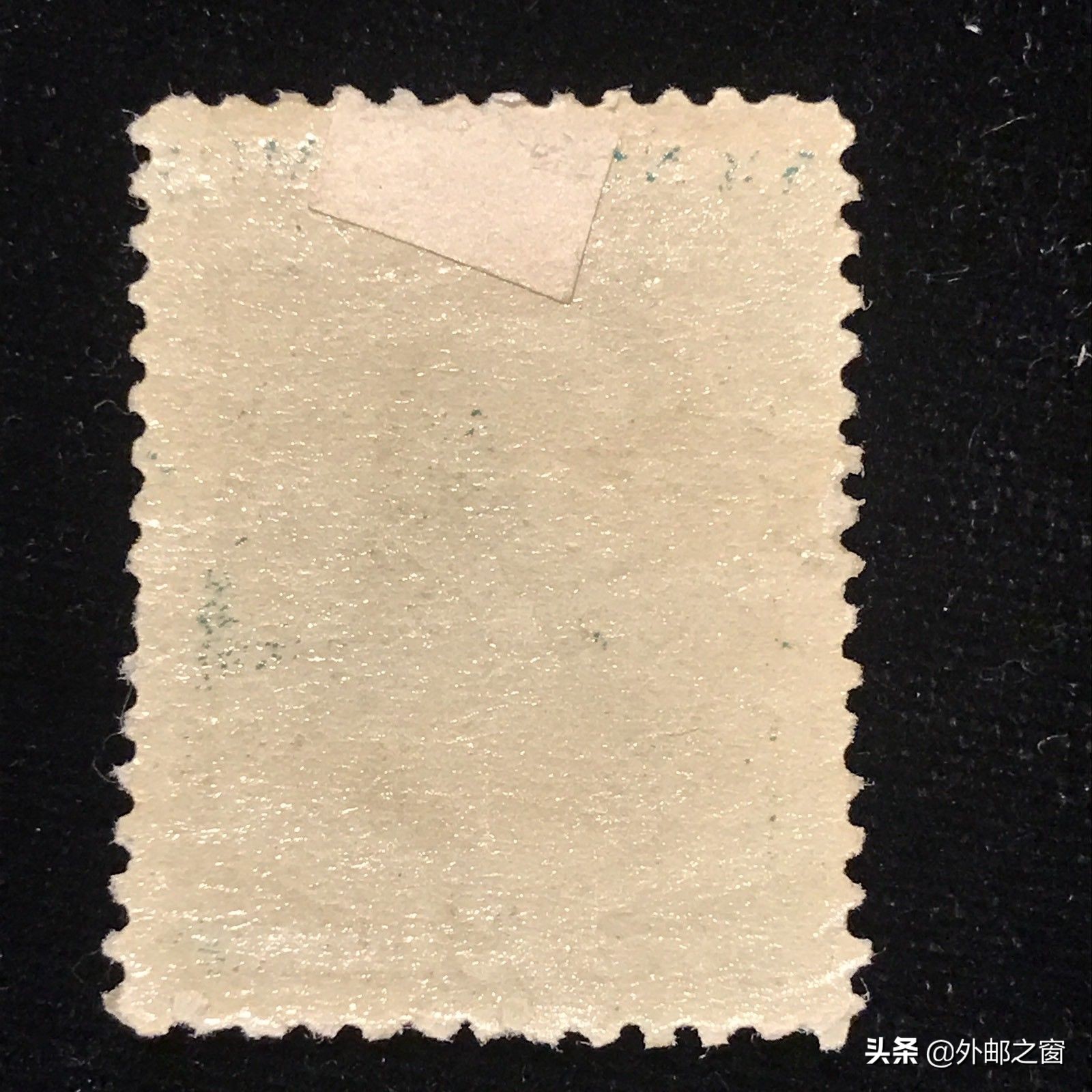 邮票可以邮局贴吗,邮票上贴透明胶带重复使用