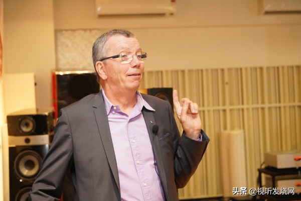 畅谈独特设计理念与密技：YBA创办人见面会