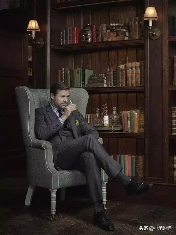 喝酒最有魅力的男人,品酒识男人喝什么酒