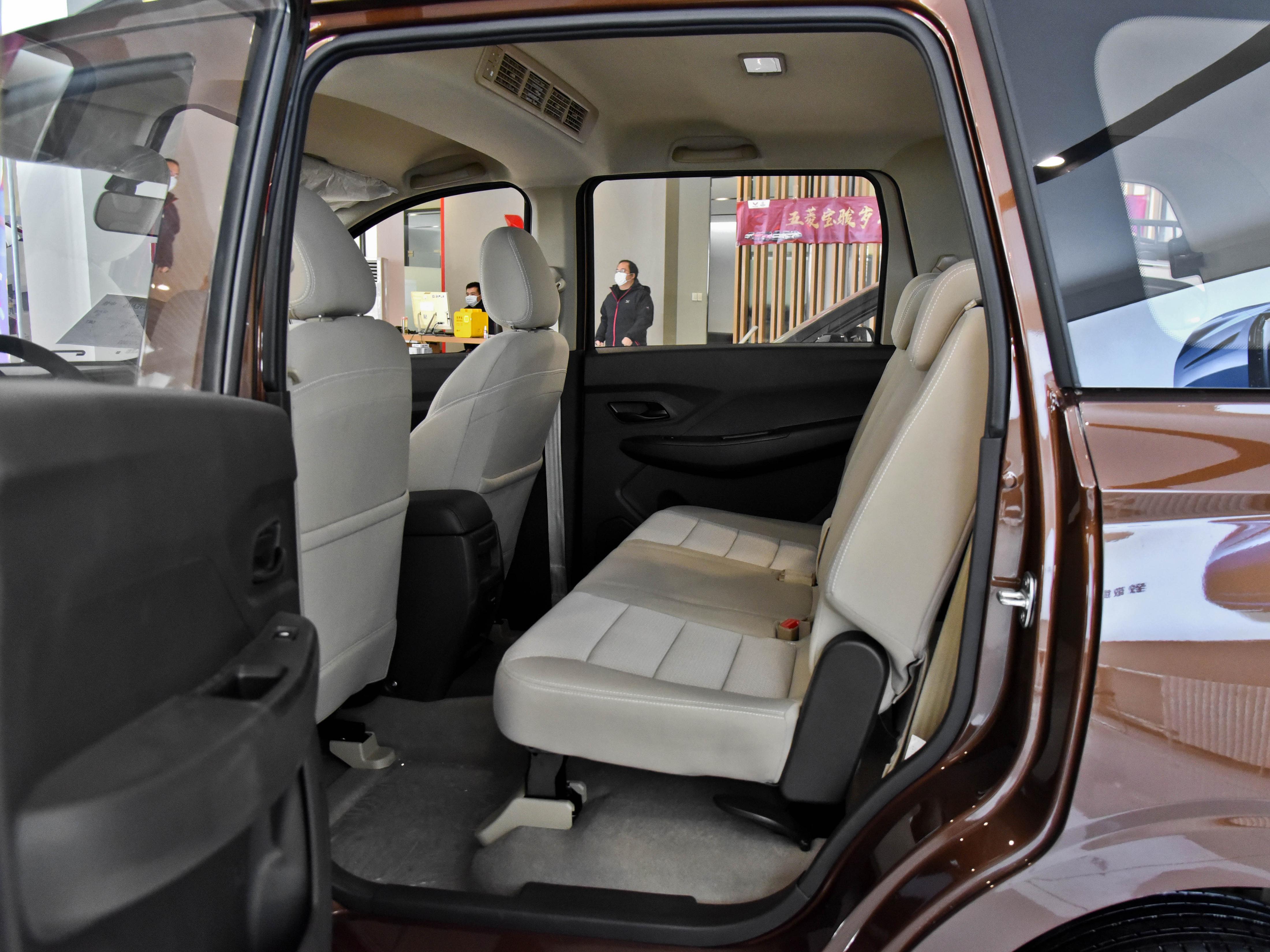 便宜既能拉货又能家用的车,便宜还能拉货的车