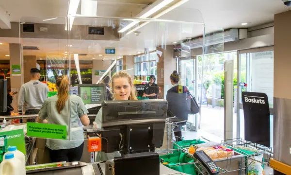 鑻卞浗鐢熸椿濡備綍鍏呭疄,鑻卞浗鐢熸椿鎬庝箞鍏呭疄