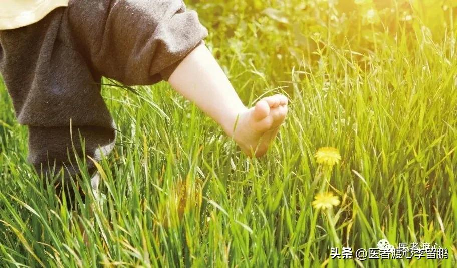 医学和心理学的关系,浅谈医学心理学论文参考文献