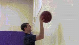 新手手指运球教学,如何练习手指运球拨球