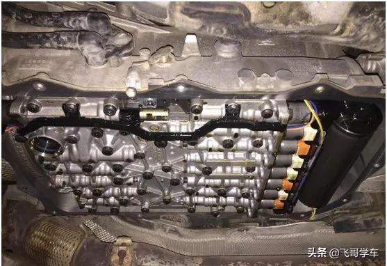 宝马f18保养完抖动,宝马f18十四万公里要换什么