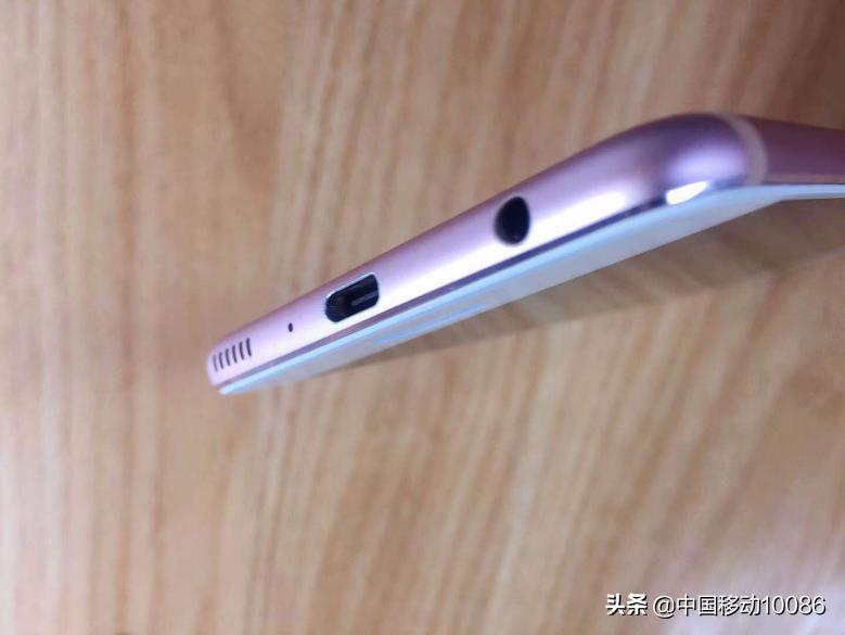 手机耳机接口里有什么,如何知道手机是否有耳机孔