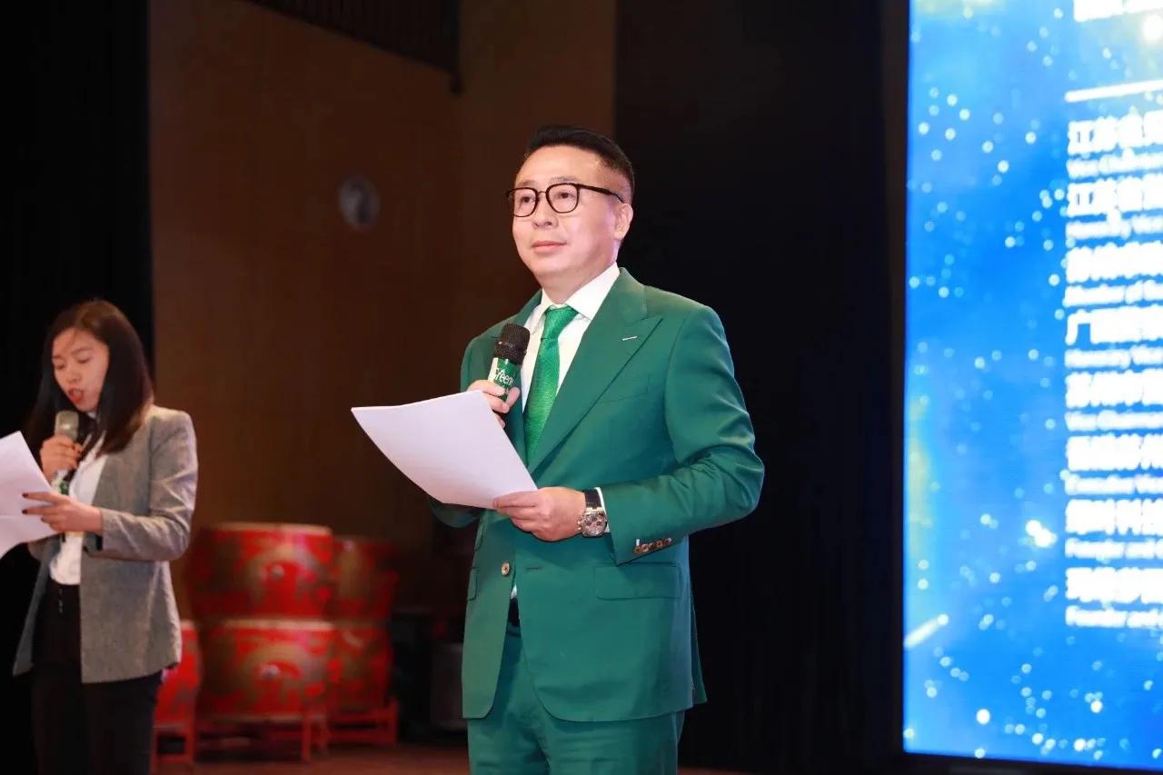 绿叶徐建成官方直播,绿叶科技集团董事长徐建成