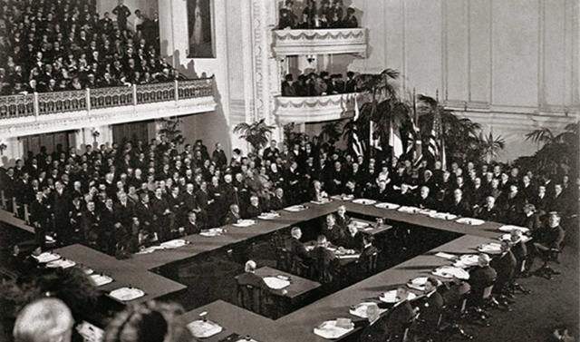 从新文化运动到五四运动,从新文化运动到五四运动的视频