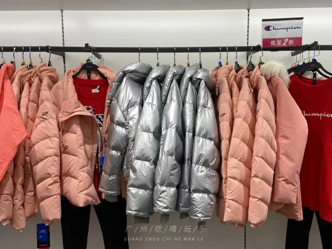 2折买NIKE!唯品会线下店打折!PUMA、Levis、大牌通通白菜价!