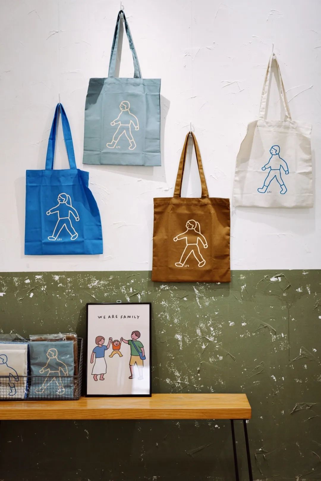 成都街道门面推荐,成都一街道商铺招牌